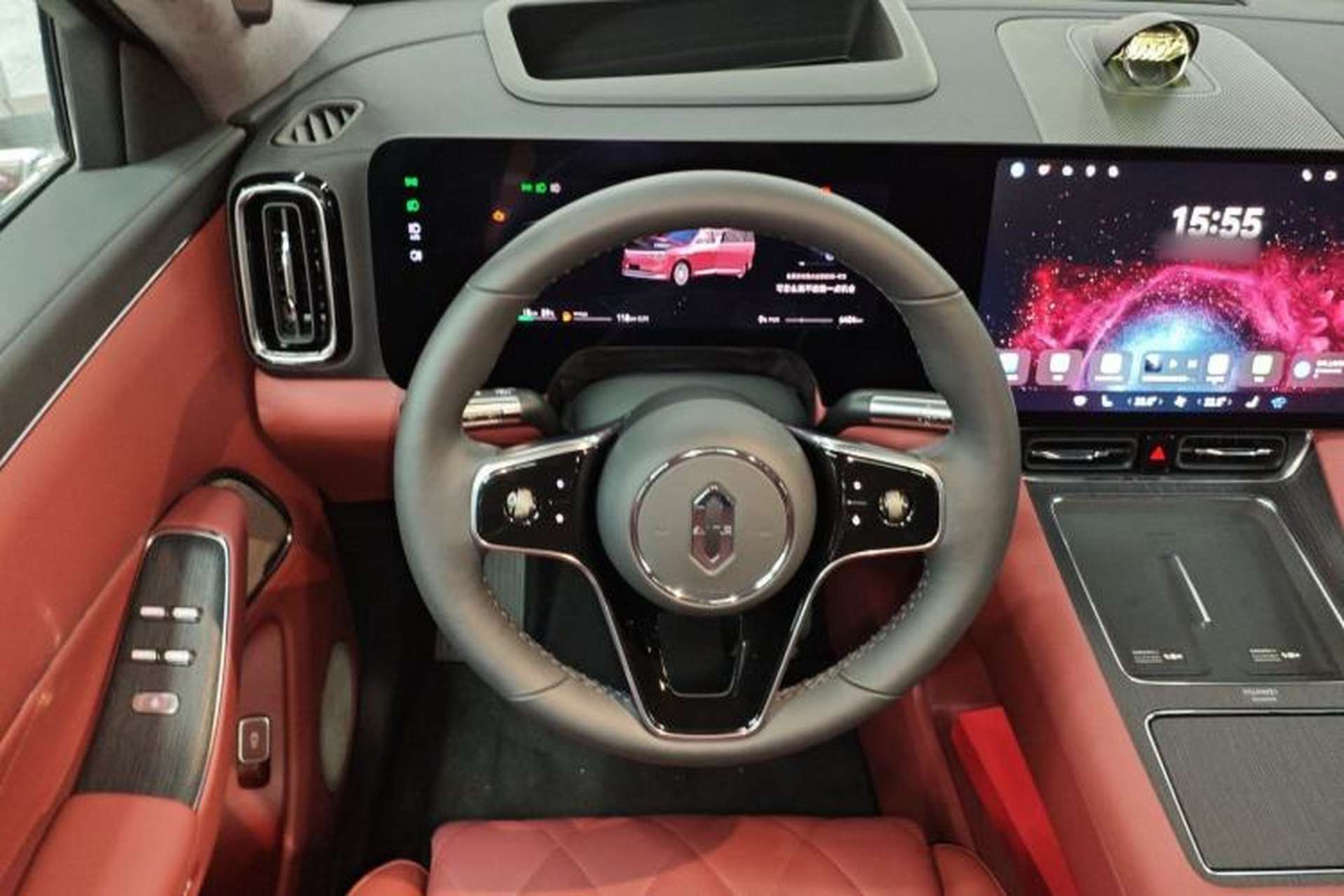 Used Hima AITO M8 2025 Extended-Range Ultra Version 53.4 kWh 5-Seater Edition Steering Wheel
