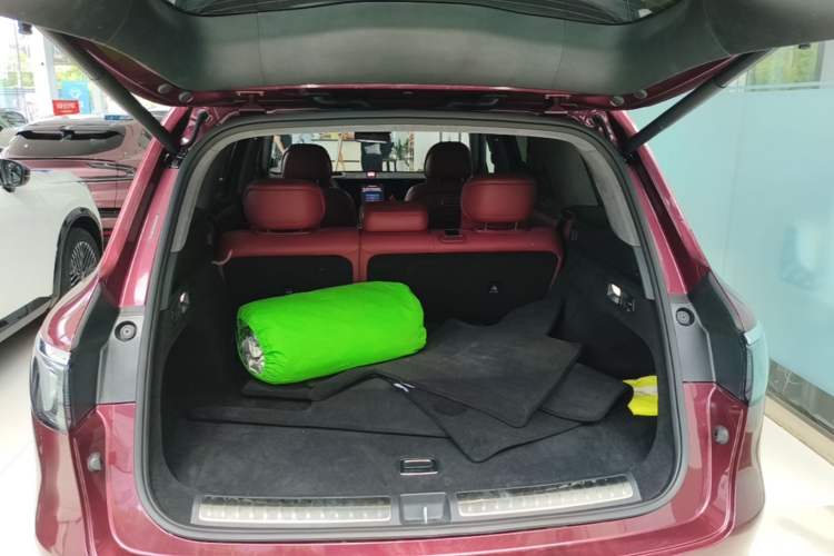 Used Hima AITO M8 2025 Extended-Range Ultra Version 53.4 kWh 5-Seater Edition Trunk
