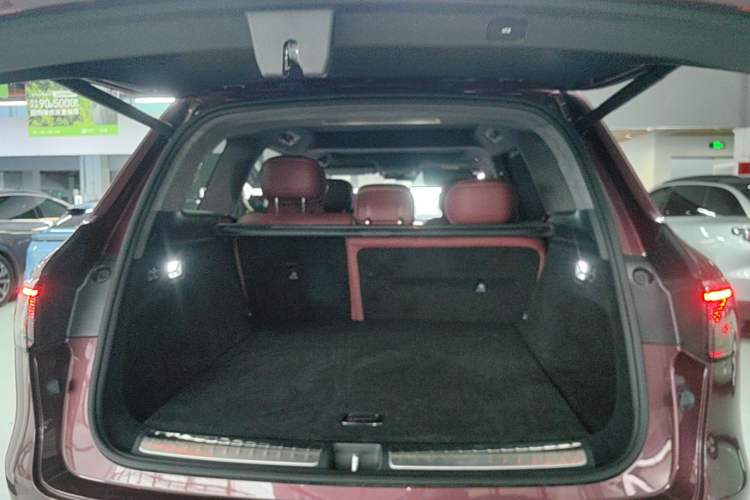 Used Hima AITO M8 2025 Extended-Range Ultra Version 53.4 kWh 5-Seater Edition Trunk