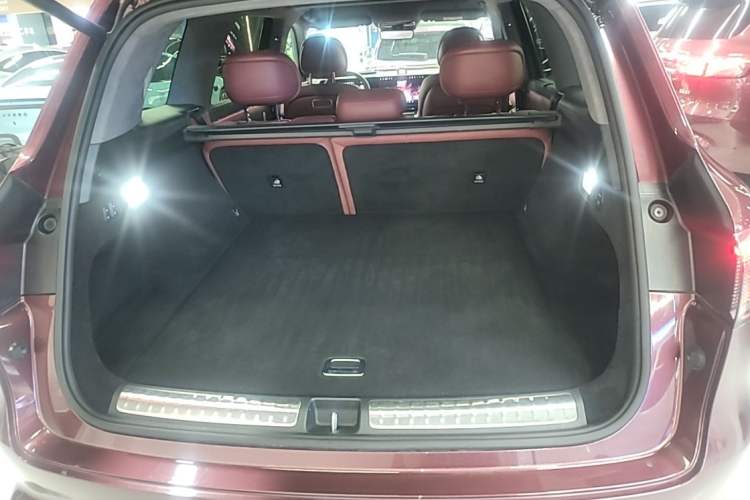 Used Hima AITO M8 2025 Extended-Range Ultra Version 53.4 kWh 5-Seater Edition Trunk