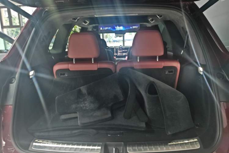 Used Hima AITO M8 2025 Extended-Range Ultra Version 53.4 kWh 6-Seater Edition Trunk