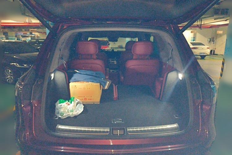 Used Hima AITO M8 2025 Extended-Range Max+ Version 53.4 kWh 6-Seater Edition Trunk