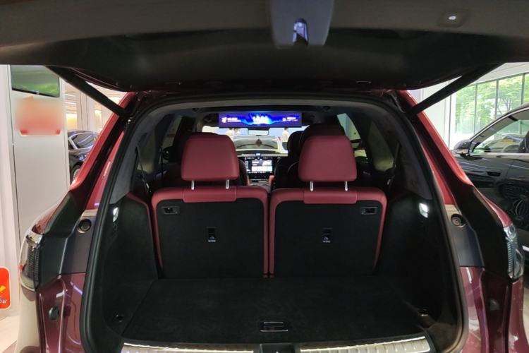 Used Hima AITO M8 2025 Extended-Range Ultra Version 53.4 kWh 6-Seater Edition Trunk