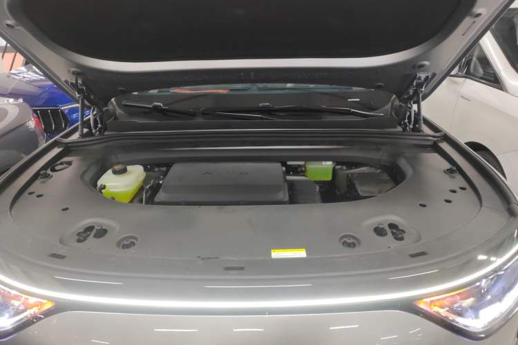 Used Hima AITO M8 2025 Extended-Range Ultra Version 53.4 kWh 5-Seater Edition Engine Bay
