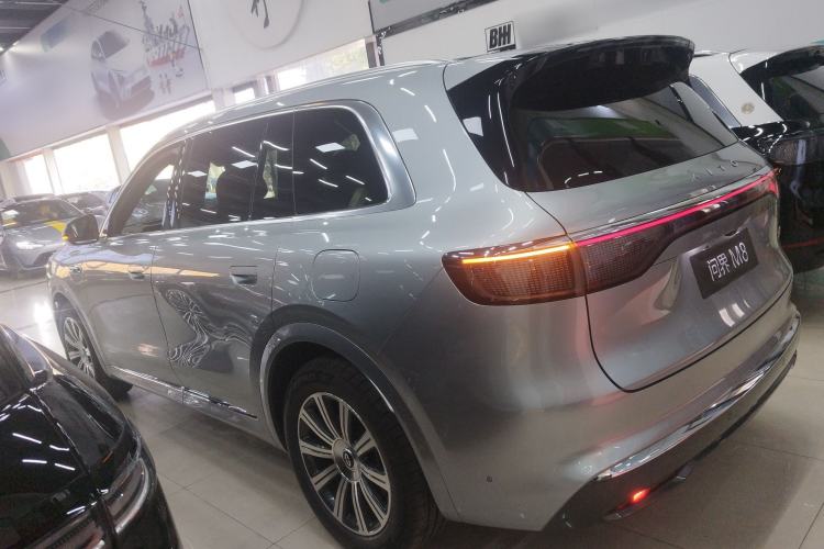 Used Hima AITO M8 2025 Extended-Range Max+ Version 53.4 kWh 5-Seater Edition Exterior 3