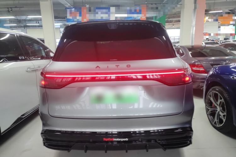 Used Hima AITO M8 2025 Extended-Range Ultra Version 53.4 kWh 5-Seater Edition Exterior 4