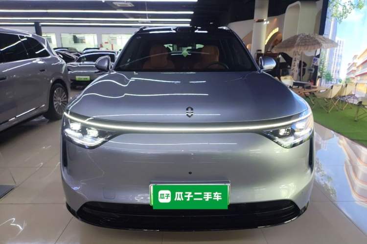Used Hima AITO M8 2025 Extended-Range Ultra Version 53.4 kWh 5-Seater Edition Front