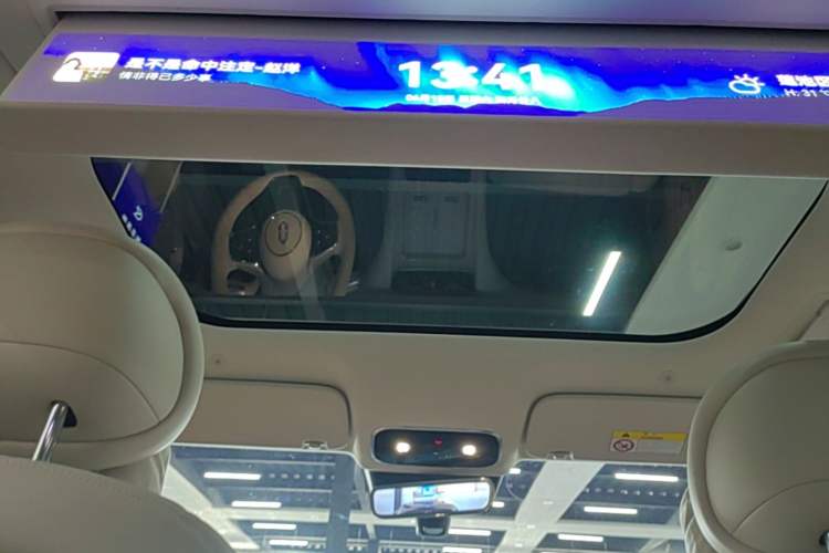 Used Hima AITO M8 2025 Extended-Range Ultra Version 53.4 kWh 6-Seater Edition Headliner