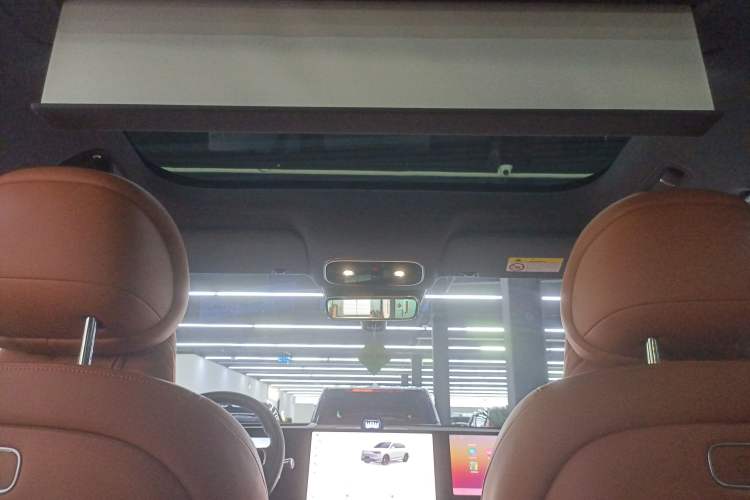 Used Hima AITO M8  Headliner