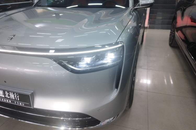 Used Hima AITO M8 2025 Extended-Range Max+ Version 53.4 kWh 5-Seater Edition Left Front Headlight