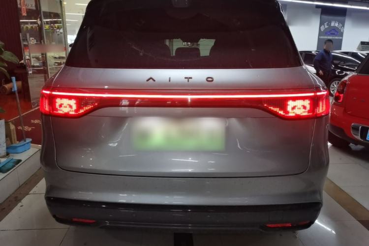 Used Hima AITO M8 2025 Extended-Range Ultra Version 53.4 kWh 5-Seater Edition Rear