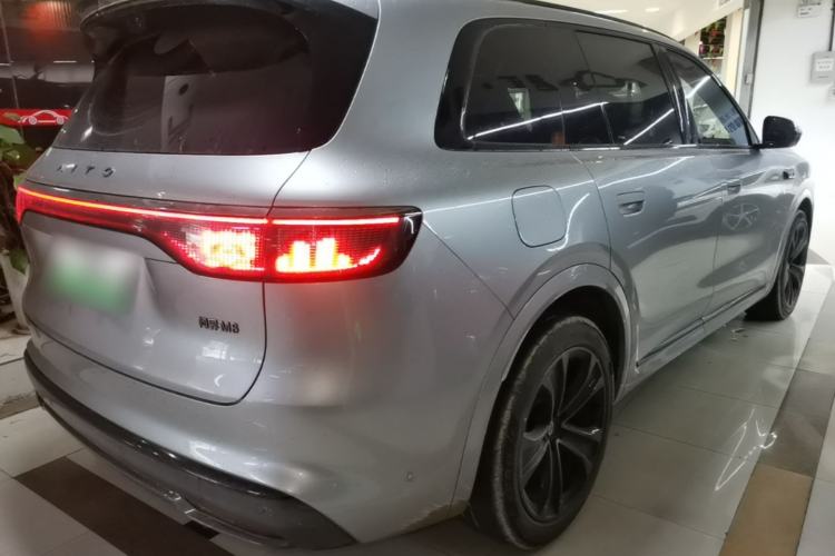 Used Hima AITO M8 2025 Extended-Range Ultra Version 53.4 kWh 5-Seater Edition Rear Right 45 Deg