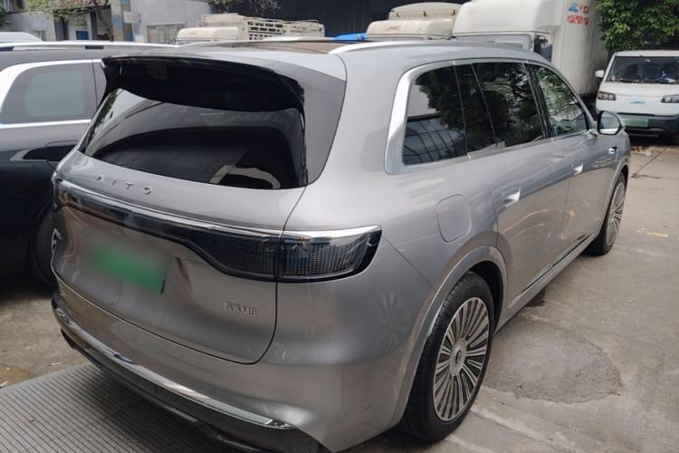 Used Hima AITO M8 2025 Extended-Range Ultra Version 53.4 kWh 6-Seater Edition Rear Right 45 Deg