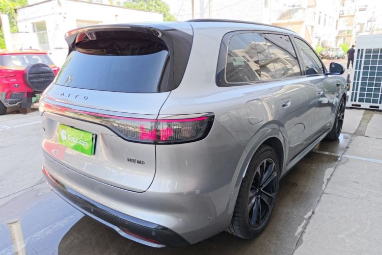 Used Hima AITO M8 2025 Extended-Range Ultra Version 53.4 kWh 5-Seater Edition Rear Right 45 Deg