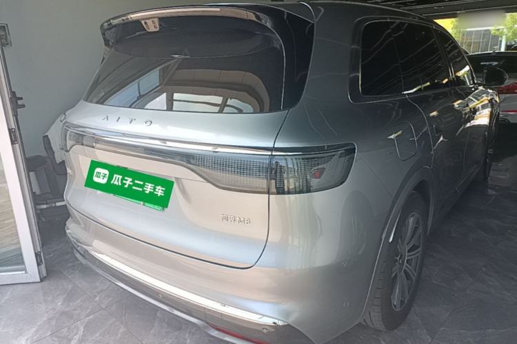 Used Hima AITO M8 2025 Extended-Range Ultra Version 53.4 kWh 5-Seater Edition Rear Right 45 Deg