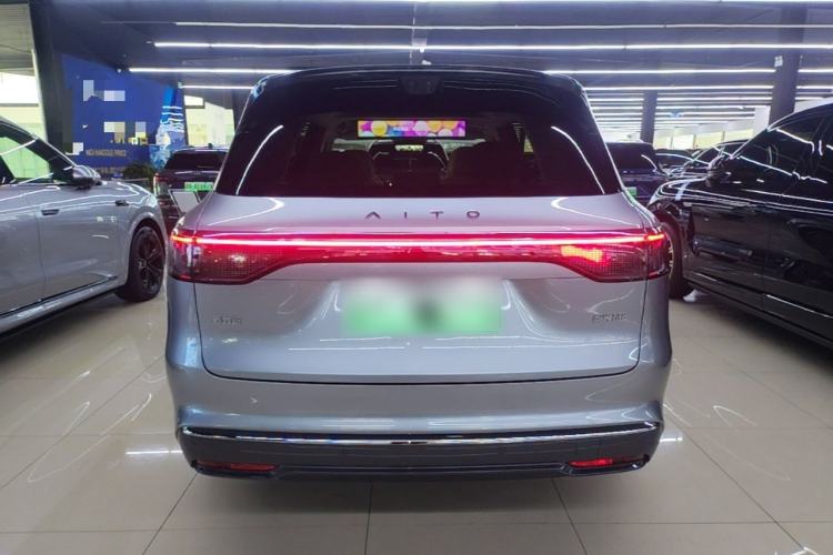 Used Hima AITO M8 2025 Extended-Range Ultra Version 53.4 kWh 5-Seater Edition Rear