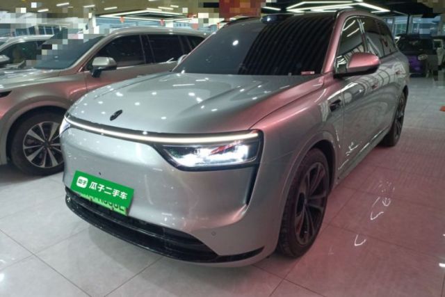 Ojetý Hima AITO M8 2025 Extended-Range Max+ Version 53.4 kWh 5-Seater Edition