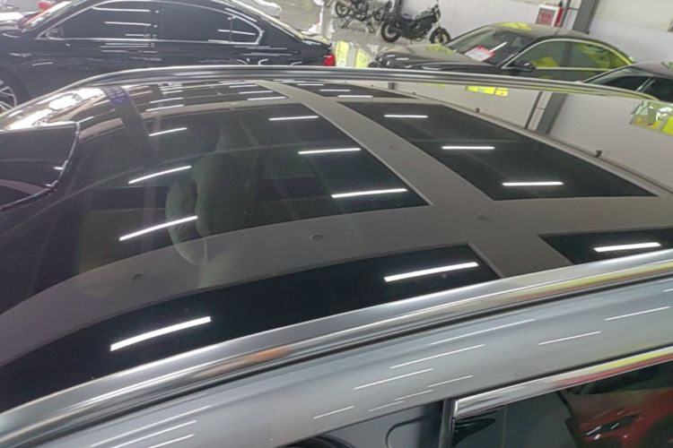 Used Hima AITO M8 2025 Extended-Range Ultra Version 53.4 kWh 6-Seater Edition Roof