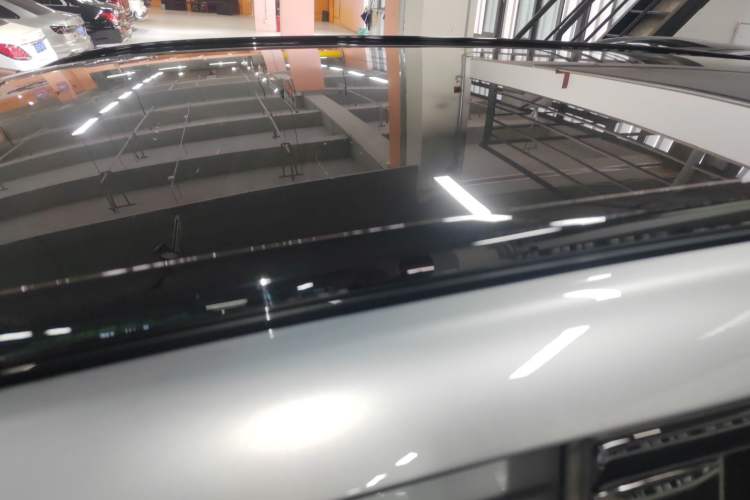 Used Hima AITO M8 2025 Extended-Range Ultra Version 53.4 kWh 5-Seater Edition Roof