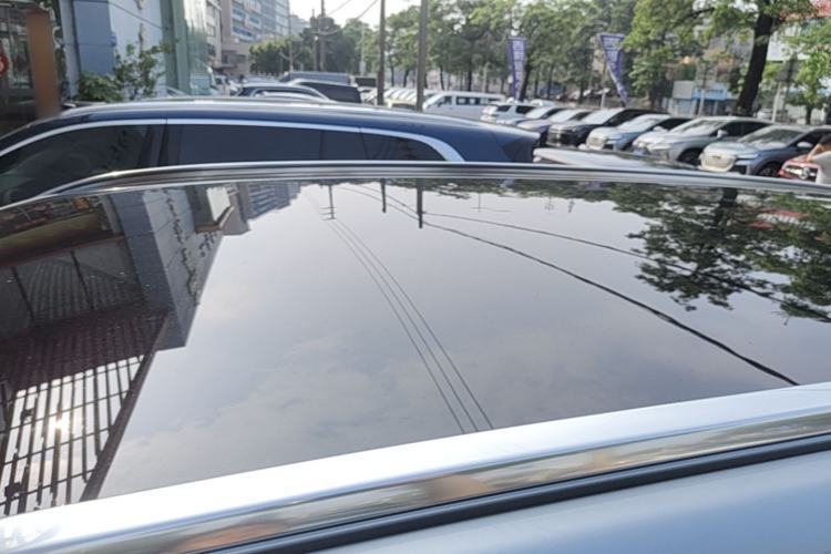 Used Hima AITO M8 2025 Extended-Range Max+ Version 53.4 kWh 6-Seater Edition Roof