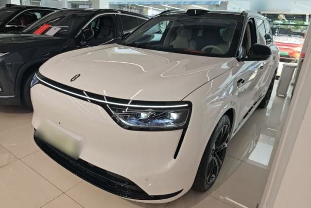 Used Hima AITO M8 2025 Extended-Range Max+ Version 53.4 kWh 6-Seater Edition