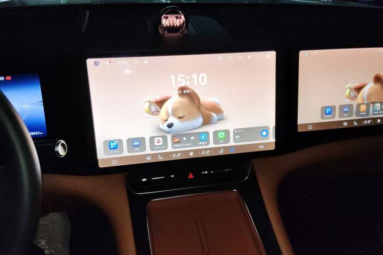 Used Hima AITO M8 2025 Extended-Range Max+ Version 53.4 kWh 6-Seater Edition Audio And AC Panel
