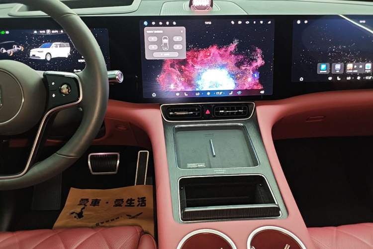 Used Hima AITO M8 2025 Extended-Range Ultra Version 53.4 kWh 5-Seater Edition Audio And AC Panel