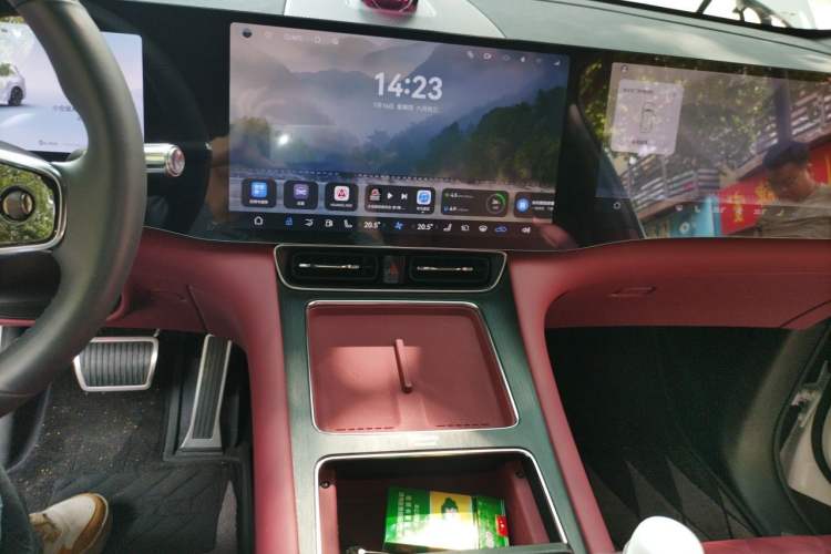 Used Hima AITO M8 2025 Extended-Range Ultra Version 53.4 kWh 5-Seater Edition Audio And AC Panel