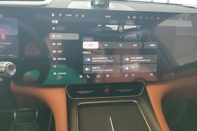 Used Hima AITO M8 2025 Extended-Range Max+ Version 53.4 kWh 6-Seater Edition Audio And AC Panel