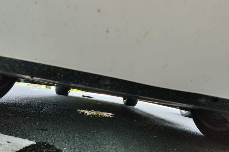 Used Hima AITO M8  Chassis Front