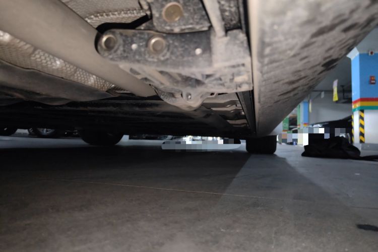 Used Hima AITO M8 2025 Extended-Range Ultra Version 53.4 kWh 6-Seater Edition Chassis Rear Right