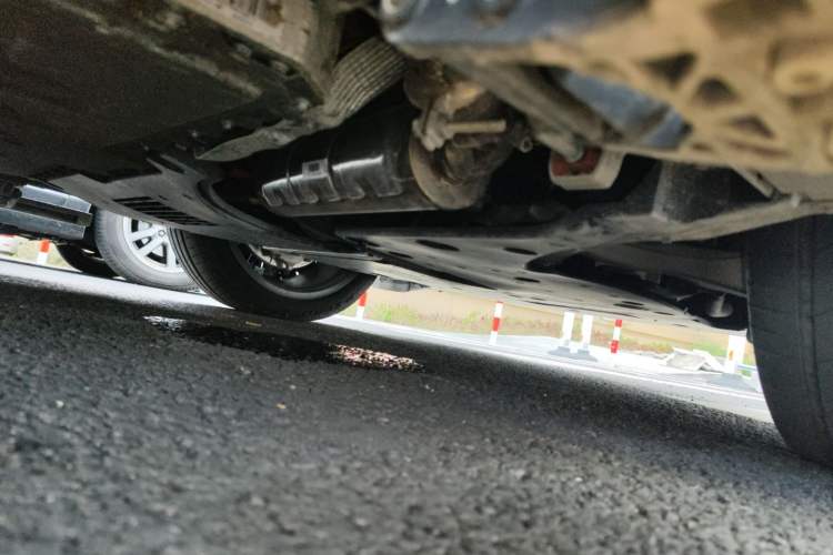 Used Hima AITO M8  Chassis Rear Right