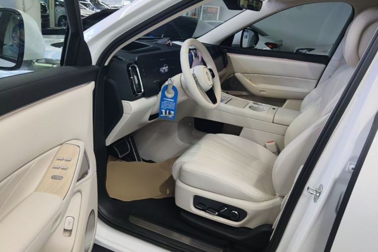 Used Hima AITO M8 2025 Model, Pure Electric Max+ Six-Seat Long-Range Version Driver Seat