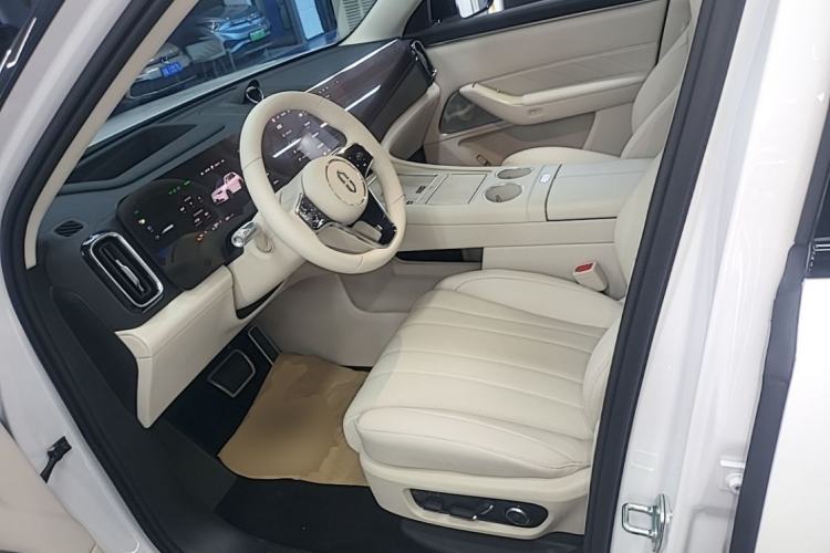 Used Hima AITO M8 2025 Extended-Range Max+ Version 53.4 kWh 6-Seater Edition Driver Seat