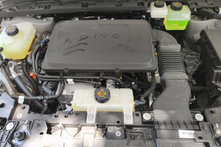 Used Hima AITO M8 2025 Extended-Range Max+ Version 53.4 kWh 6-Seater Edition Engine Bay