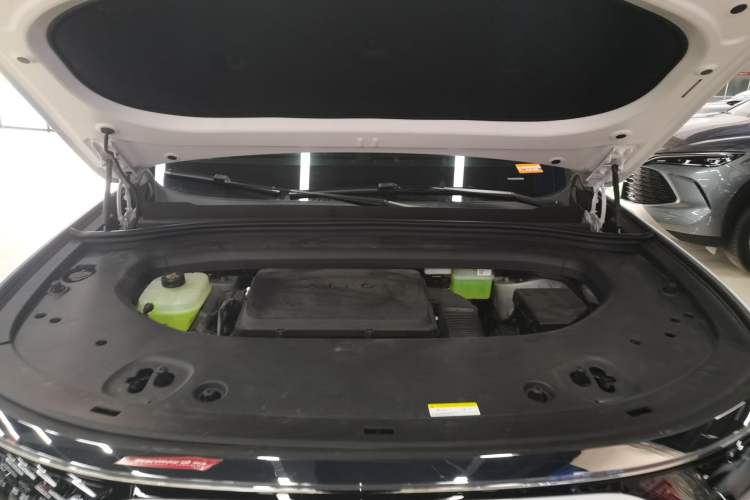 Used Hima AITO M8 2025 Extended-Range Max+ Version 53.4 kWh 6-Seater Edition Engine Bay
