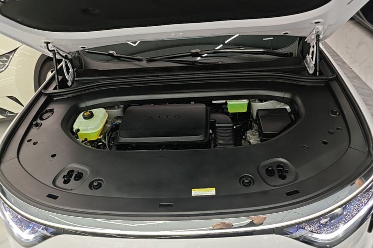 Used Hima AITO M8 2025 Extended-Range Ultra Version 53.4 kWh 5-Seater Edition Engine Bay