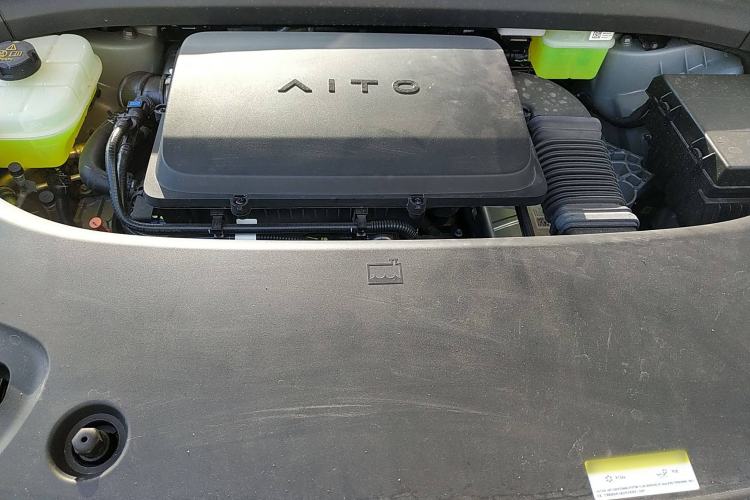 Used Hima AITO M8 2025 Extended-Range Max+ Version 53.4 kWh 6-Seater Edition Engine Bay