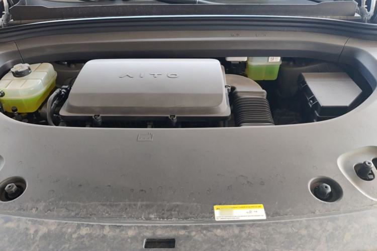 Used Hima AITO M8 2025 Extended-Range Ultra Version 53.4 kWh 6-Seater Edition Engine Bay