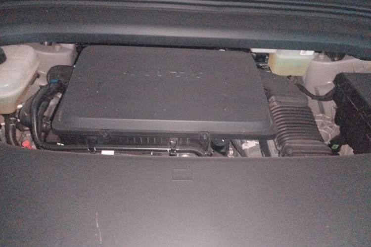 Used Hima AITO M8 2025 Extended-Range Ultra Version 53.4 kWh 6-Seater Edition Engine Bay
