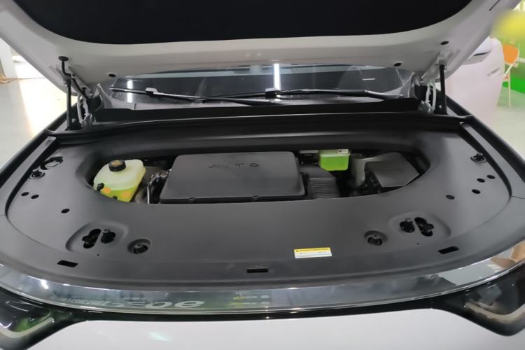 Used Hima AITO M8 2025 Extended-Range Max+ Version 53.4 kWh 5-Seater Edition Engine Bay