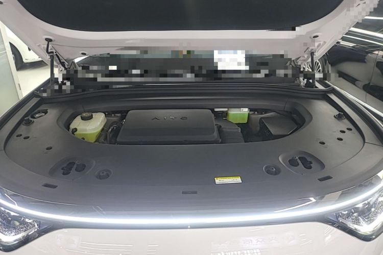 Used Hima AITO M8 2025 Extended-Range Max+ Version 53.4 kWh 5-Seater Edition Engine Bay