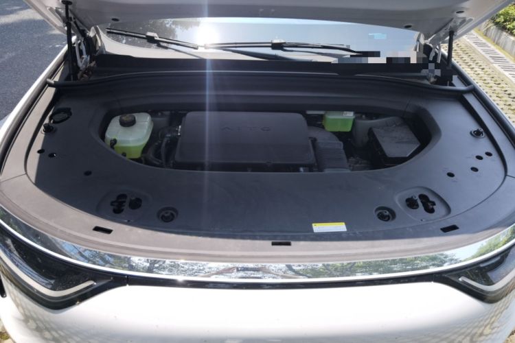 Used Hima AITO M8 2025 Extended-Range Max+ Version 53.4 kWh 5-Seater Edition Engine Bay