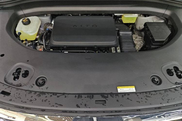 Used Hima AITO M8 2025 Extended-Range Max+ Version 53.4 kWh 5-Seater Edition Engine Bay