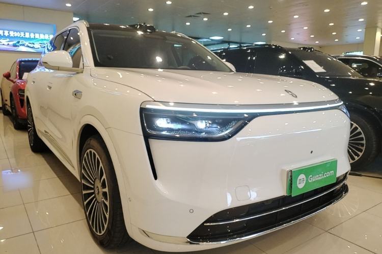 Used Hima AITO M8 2025 Extended-Range Max+ Version 53.4 kWh 6-Seater Edition Exterior 1