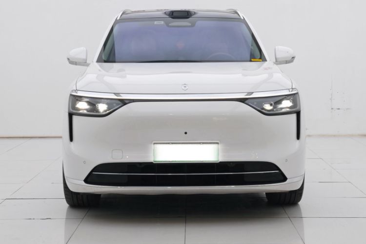 Used Hima AITO M8 2025 Extended-Range Ultra Version 53.4 kWh 6-Seater Edition Exterior 2