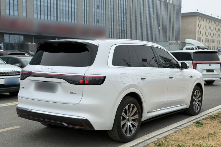 Used Hima AITO M8  Exterior 5