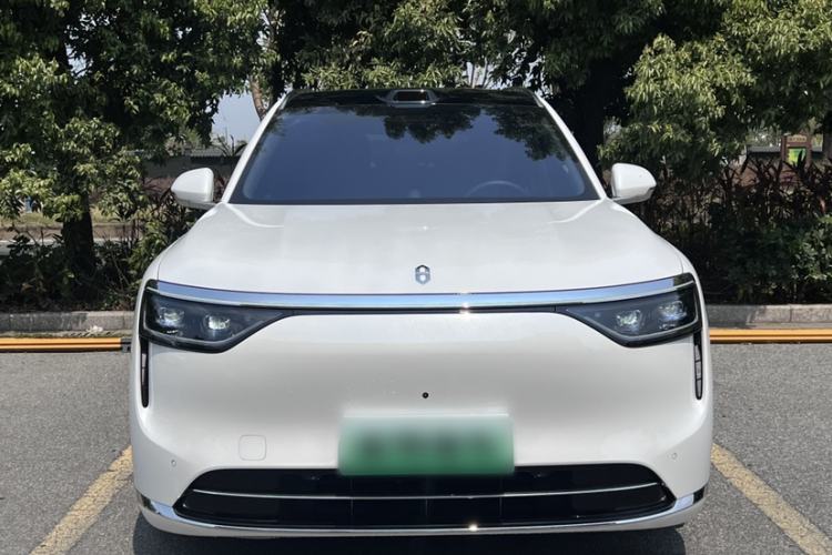 Used Hima AITO M8 2025 Extended-Range Max+ Version 53.4 kWh 5-Seater Edition Exterior 8