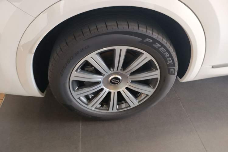 Used Hima AITO M8 2025 Extended-Range Max+ Version 53.4 kWh 6-Seater Edition Exterior 8