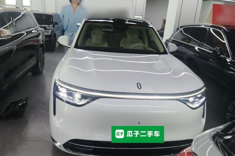 Used Hima AITO M8 2025 Extended-Range Max+ Version 53.4 kWh 5-Seater Edition Front